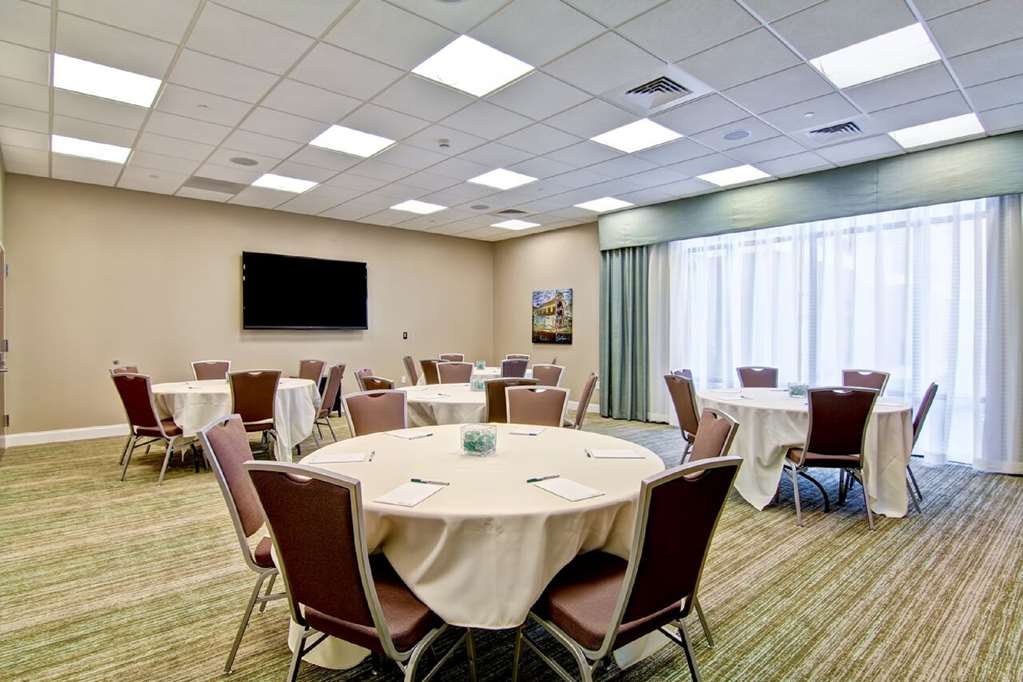 Homewood Suites by Hilton Clifton Park Image