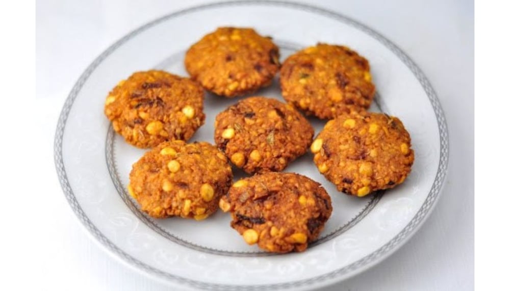 Parruppu Vada (2) AKA Dal vada - Vegan, Gluten-Free