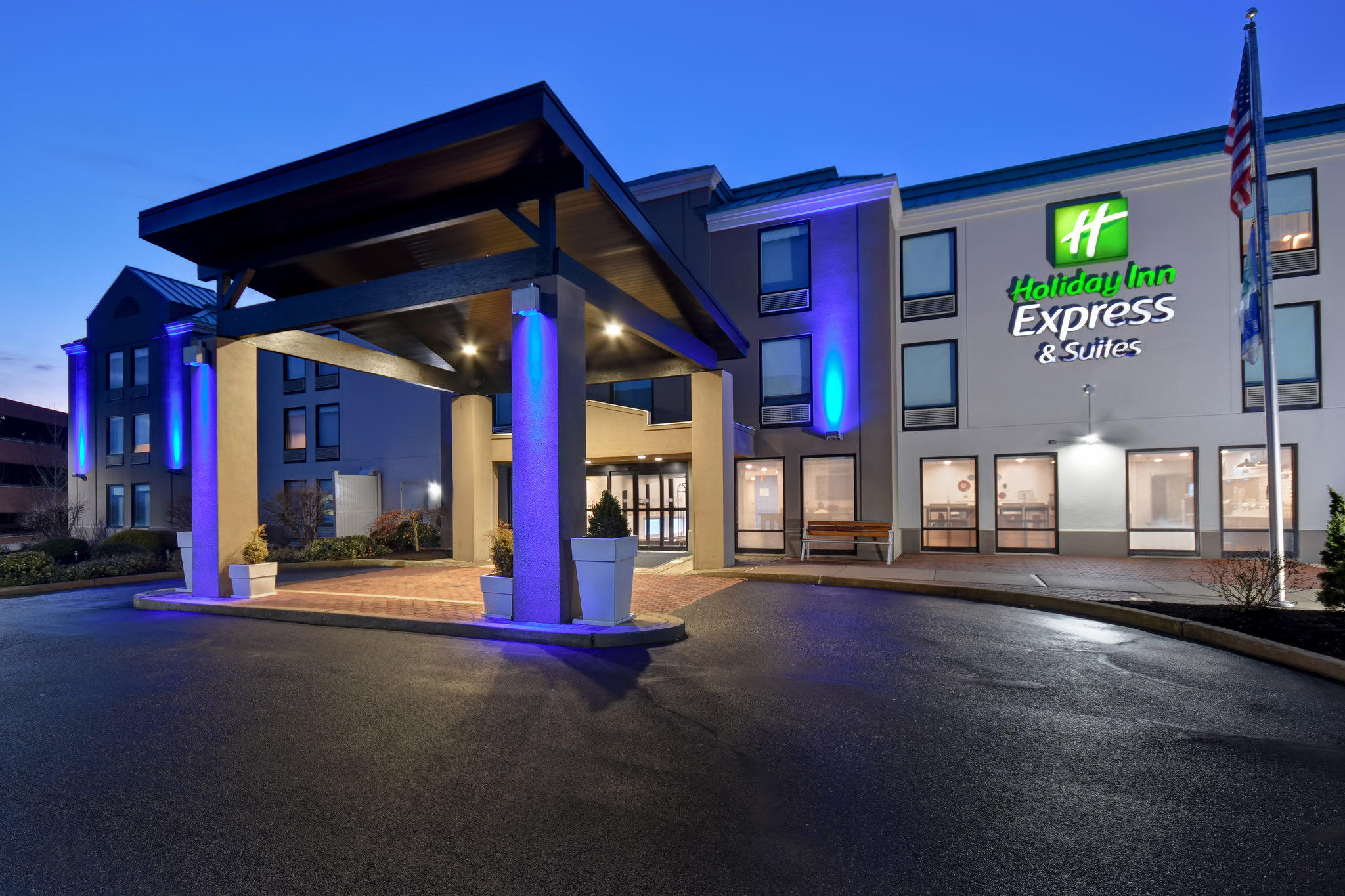 Holiday Inn Express & Suites Allentown Cen - Dorneyville Photo
