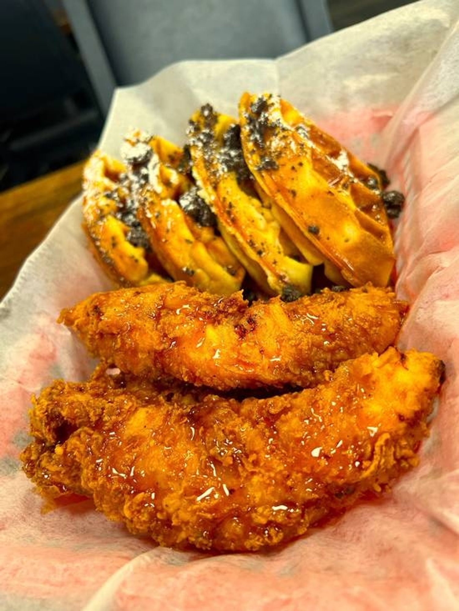 Chicken & Waffles (3pcs Tenders)