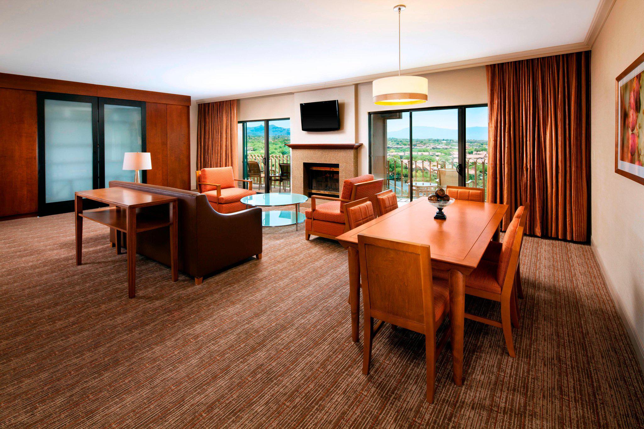 The Westin La Paloma Resort & Spa Photo