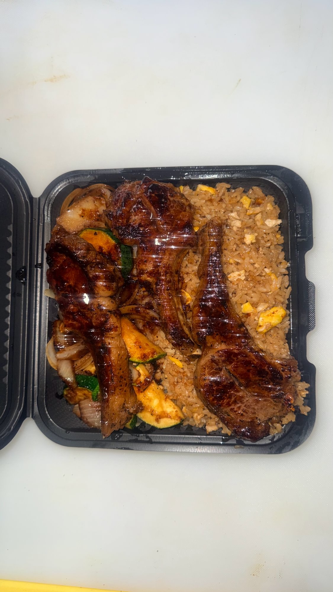 Solo Plate Lamb Chops