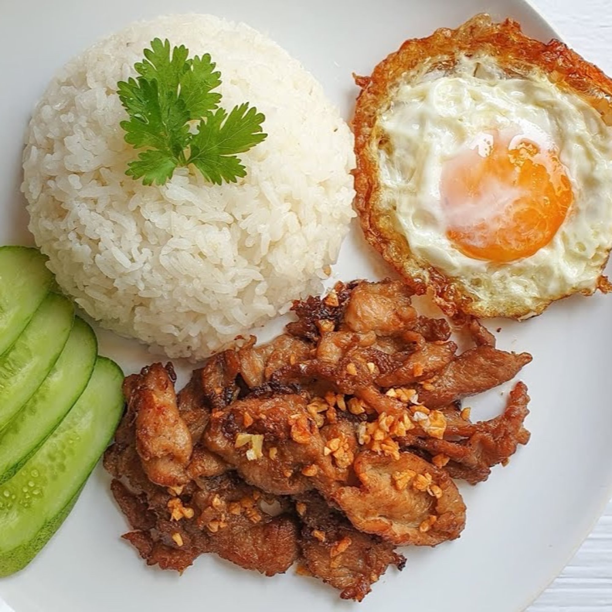 C2.Bangkok Garlic