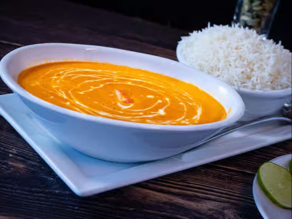 CHICKEN BUTTER MASALA
