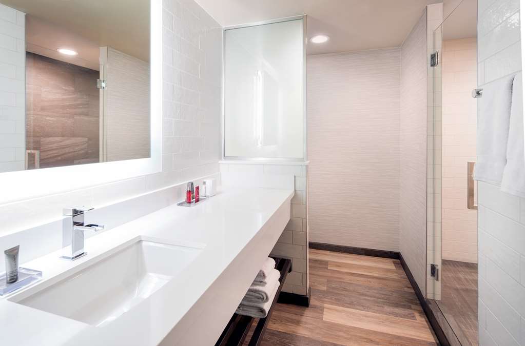 Hilton Denver City Center Image