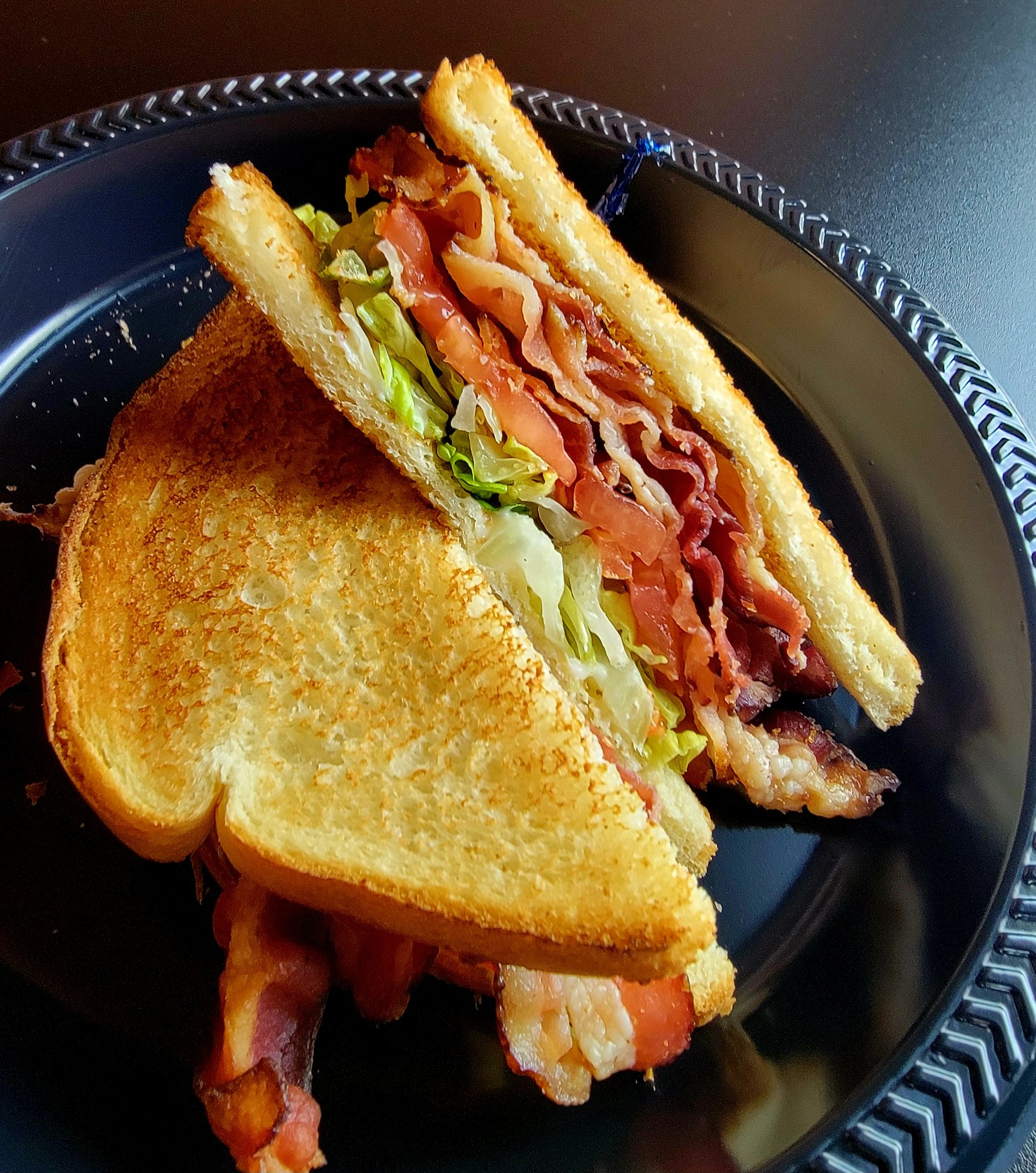 BLT