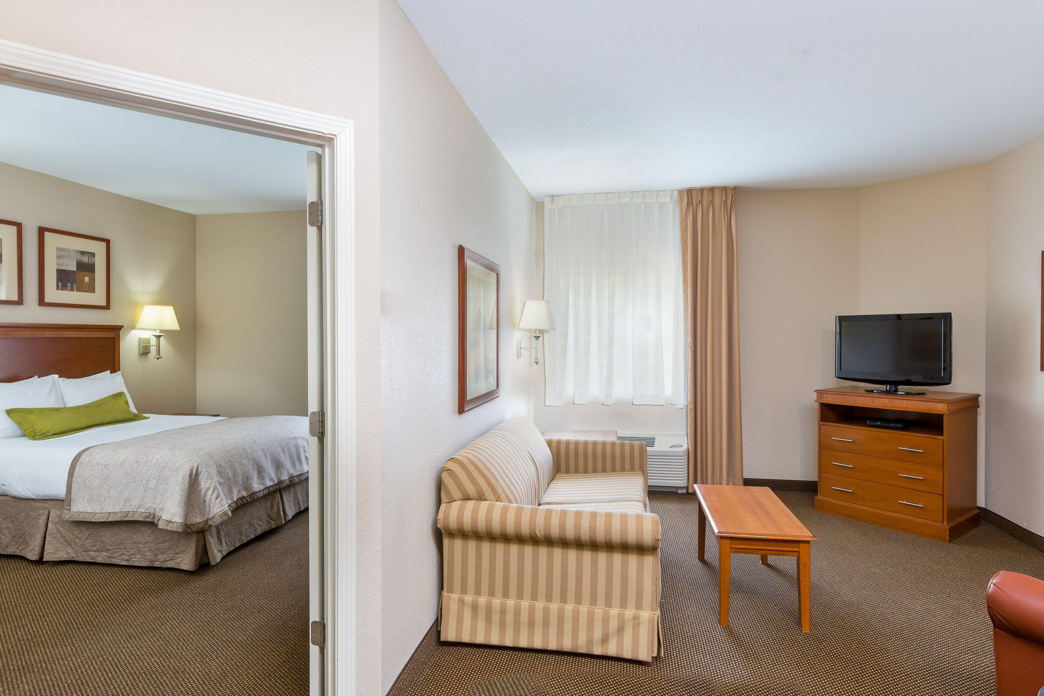 Candlewood Suites Apex Raleigh Area Photo