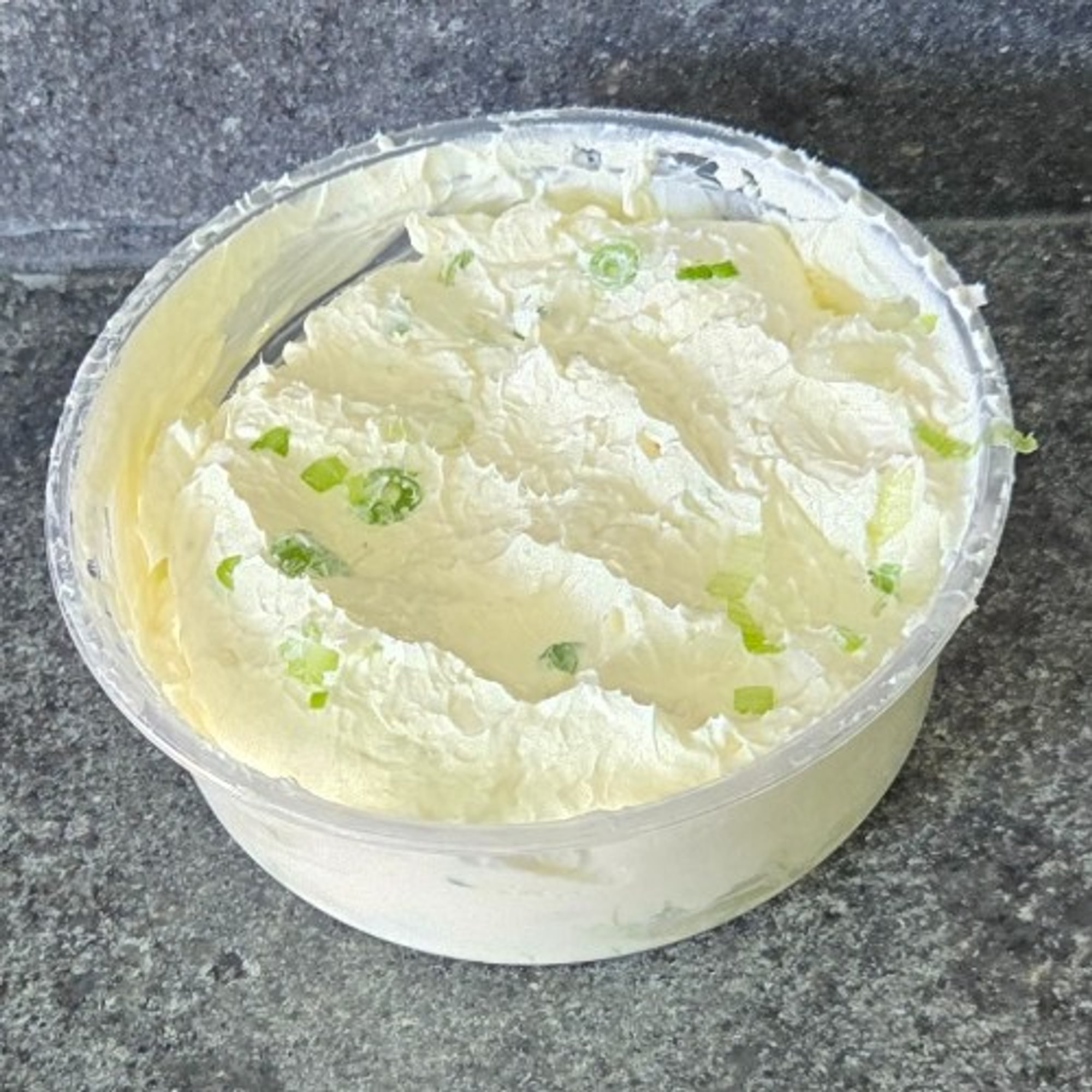 Scallion Cream Cheese (1/4 lb)
