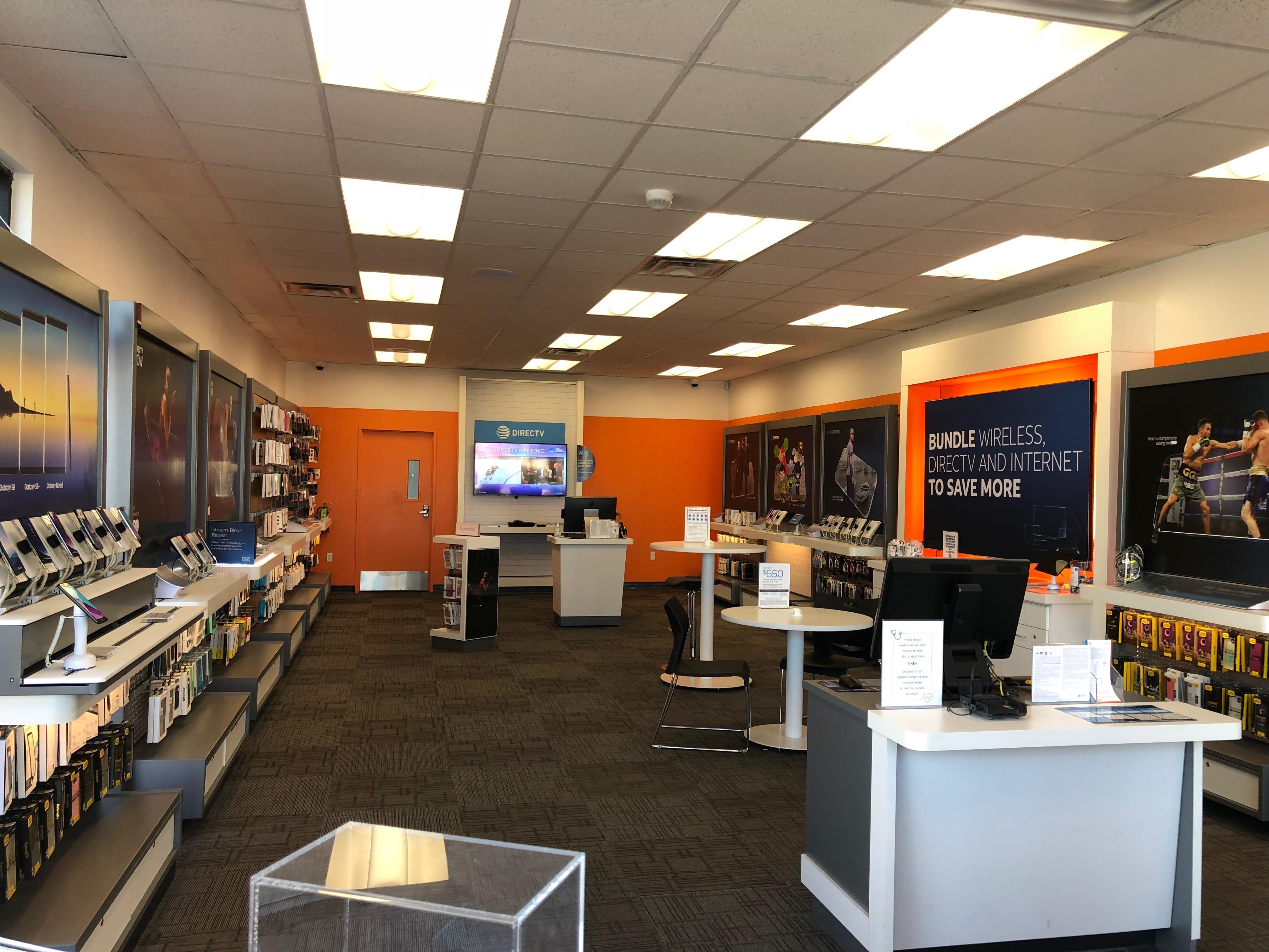 AT&T Store Photo