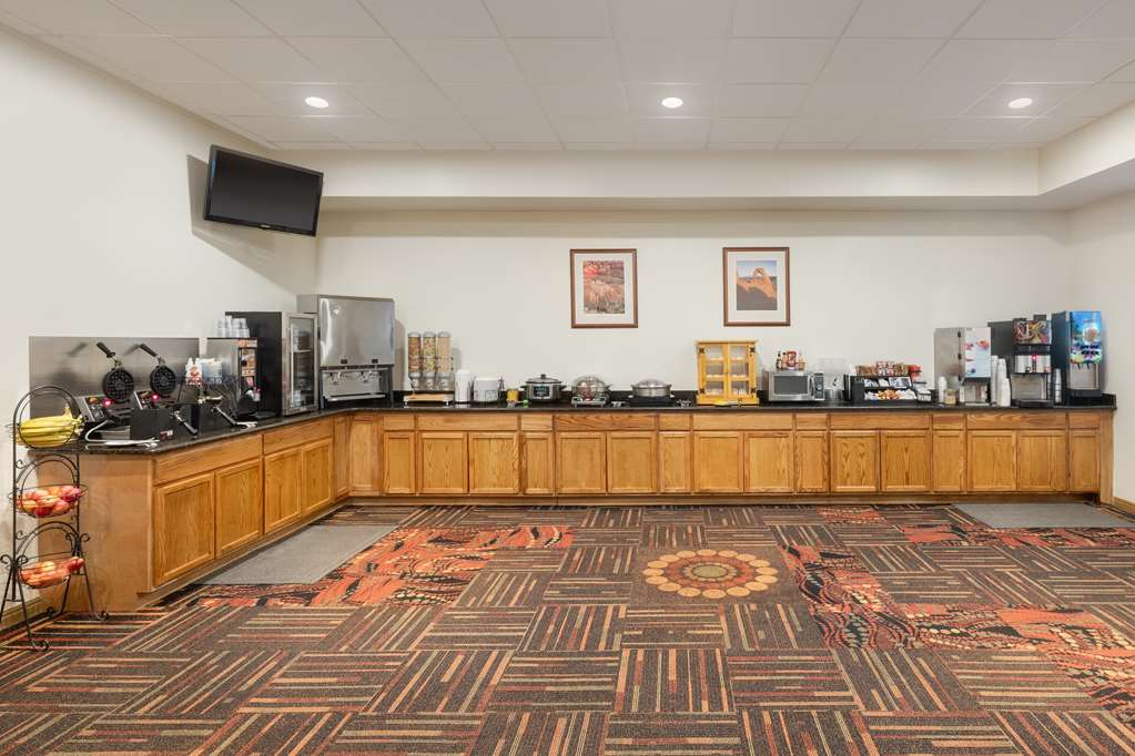 Best Western Red Hills Image