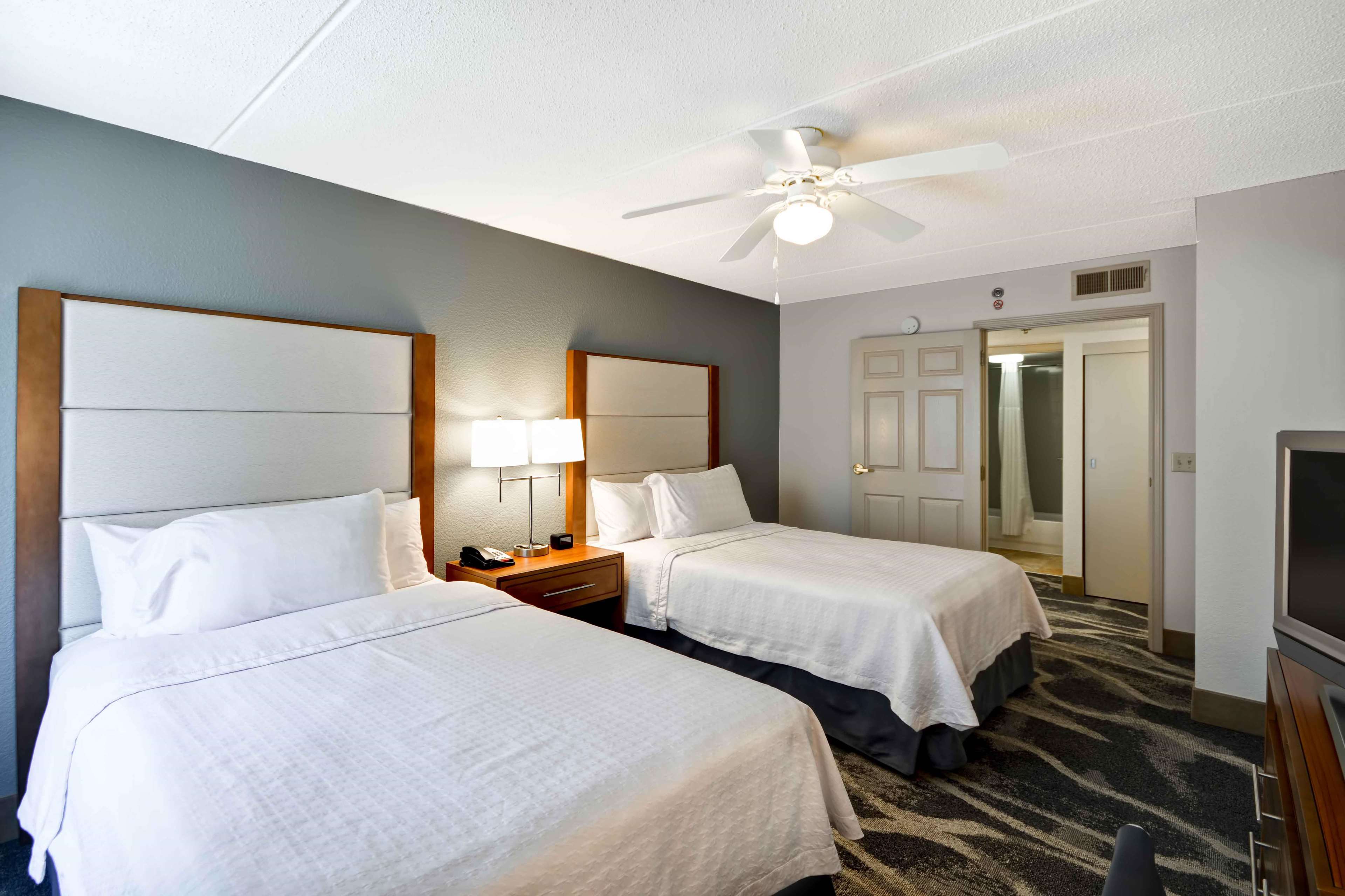 Homewood Suites by Hilton San Antonio-Northwest Photo