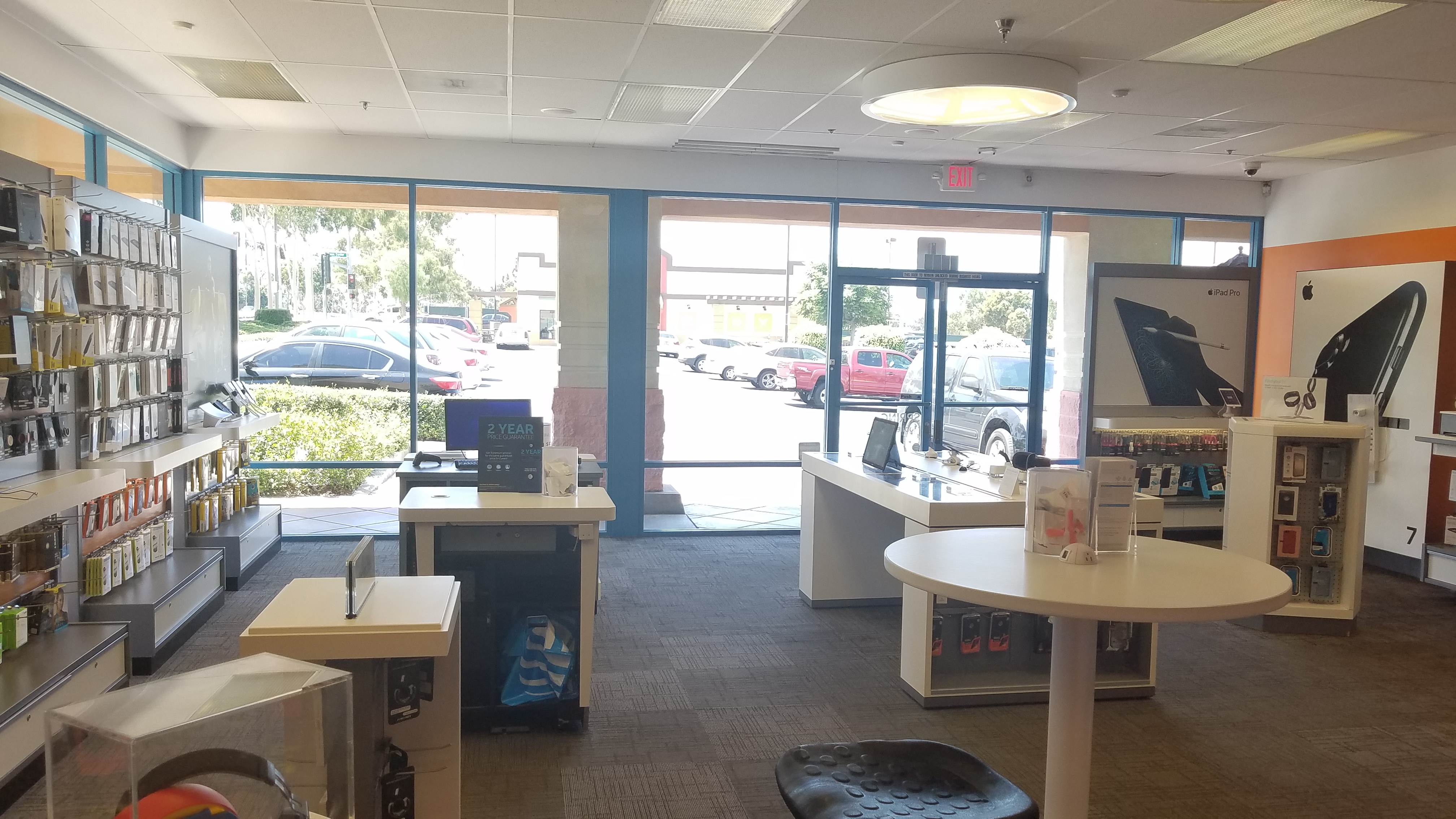 AT&T Store Photo