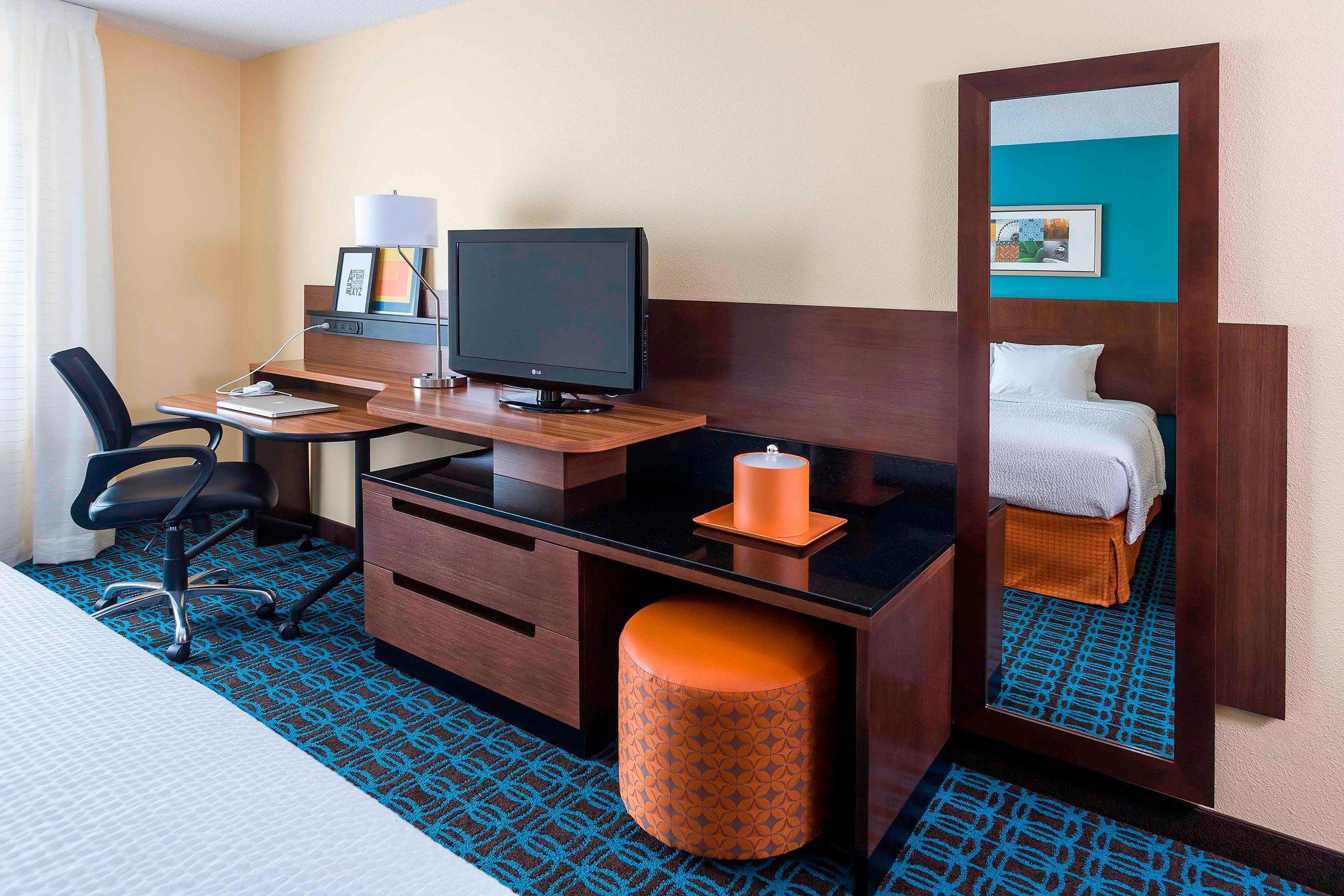 Fairfield Inn & Suites by Marriott Mansfield Ontario Photo