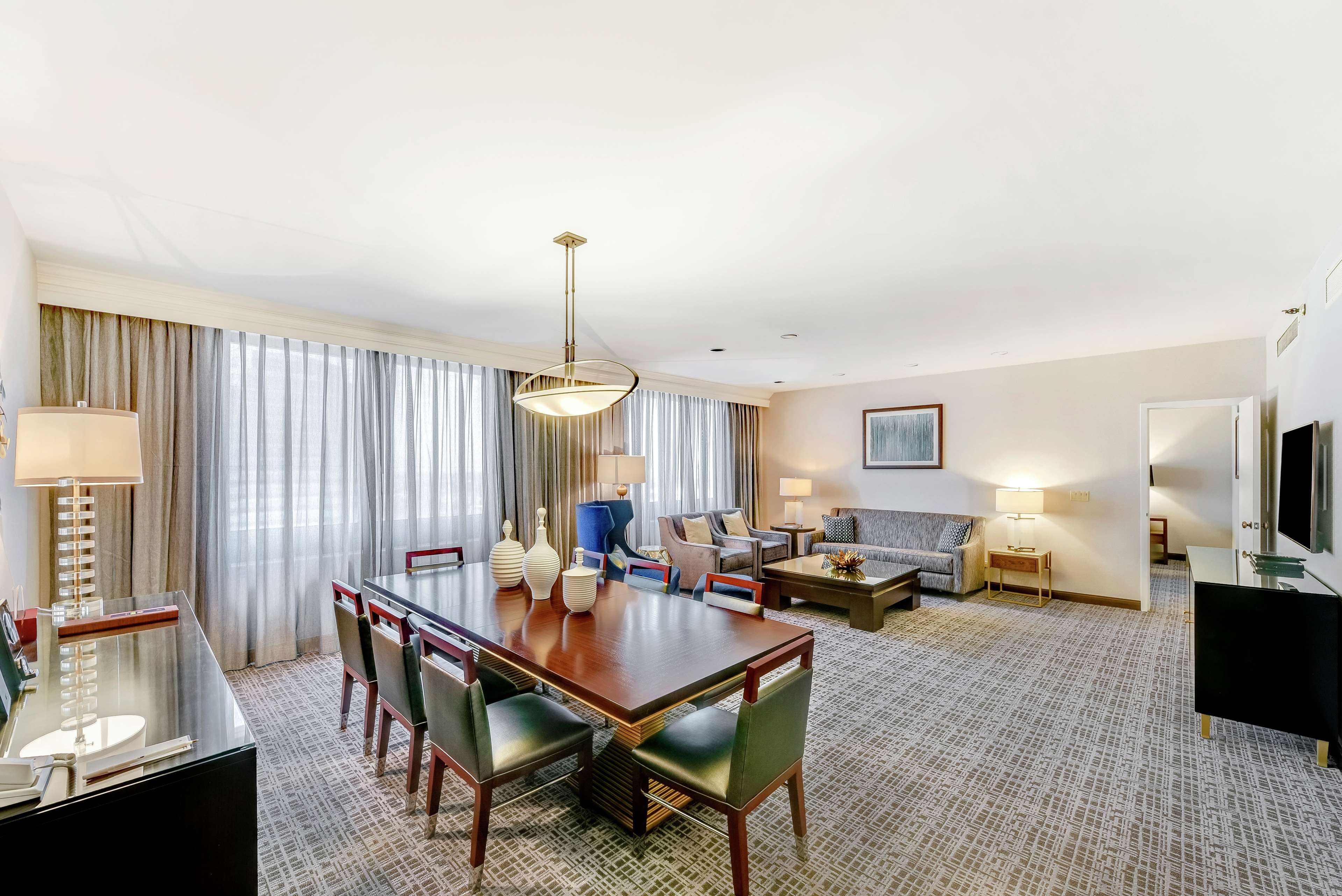 Guest room