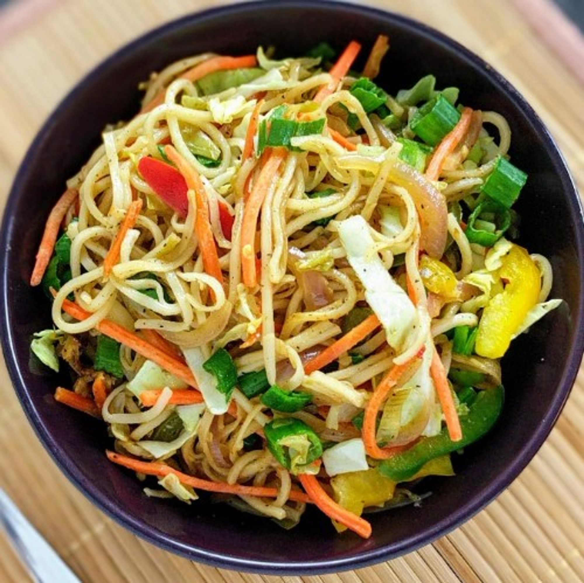 Hakka Noodles (Veg)