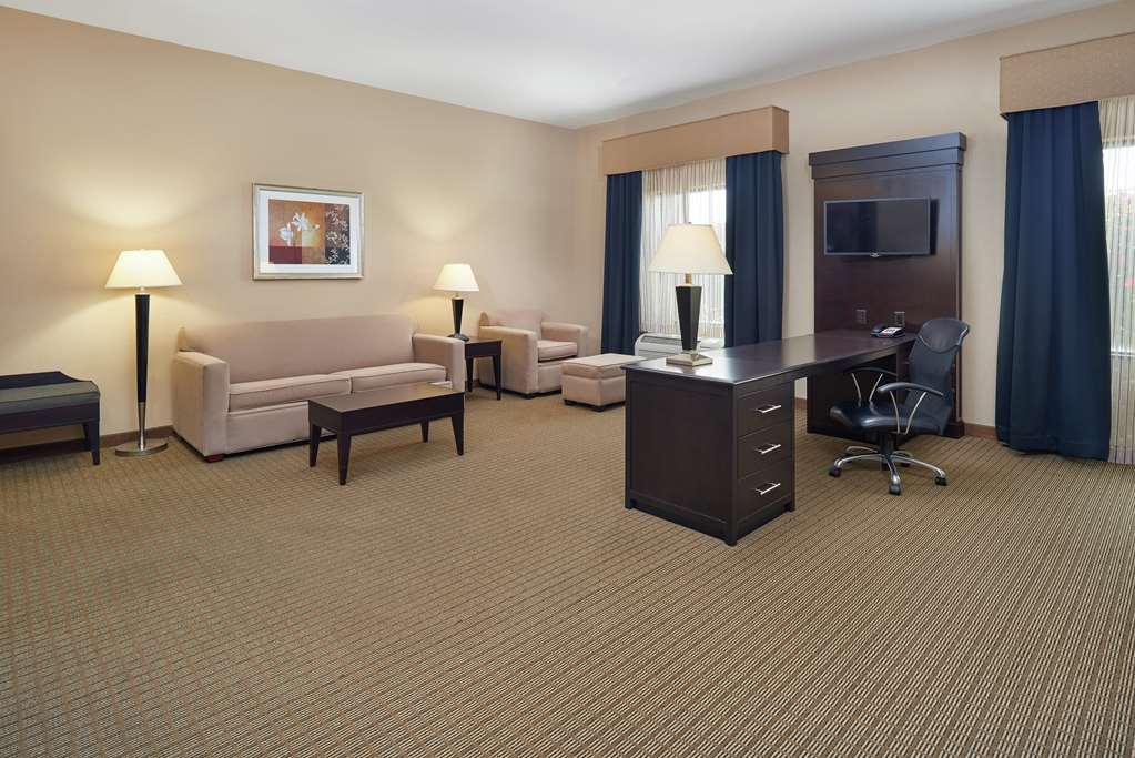 Hampton Inn & Suites Decatur Image