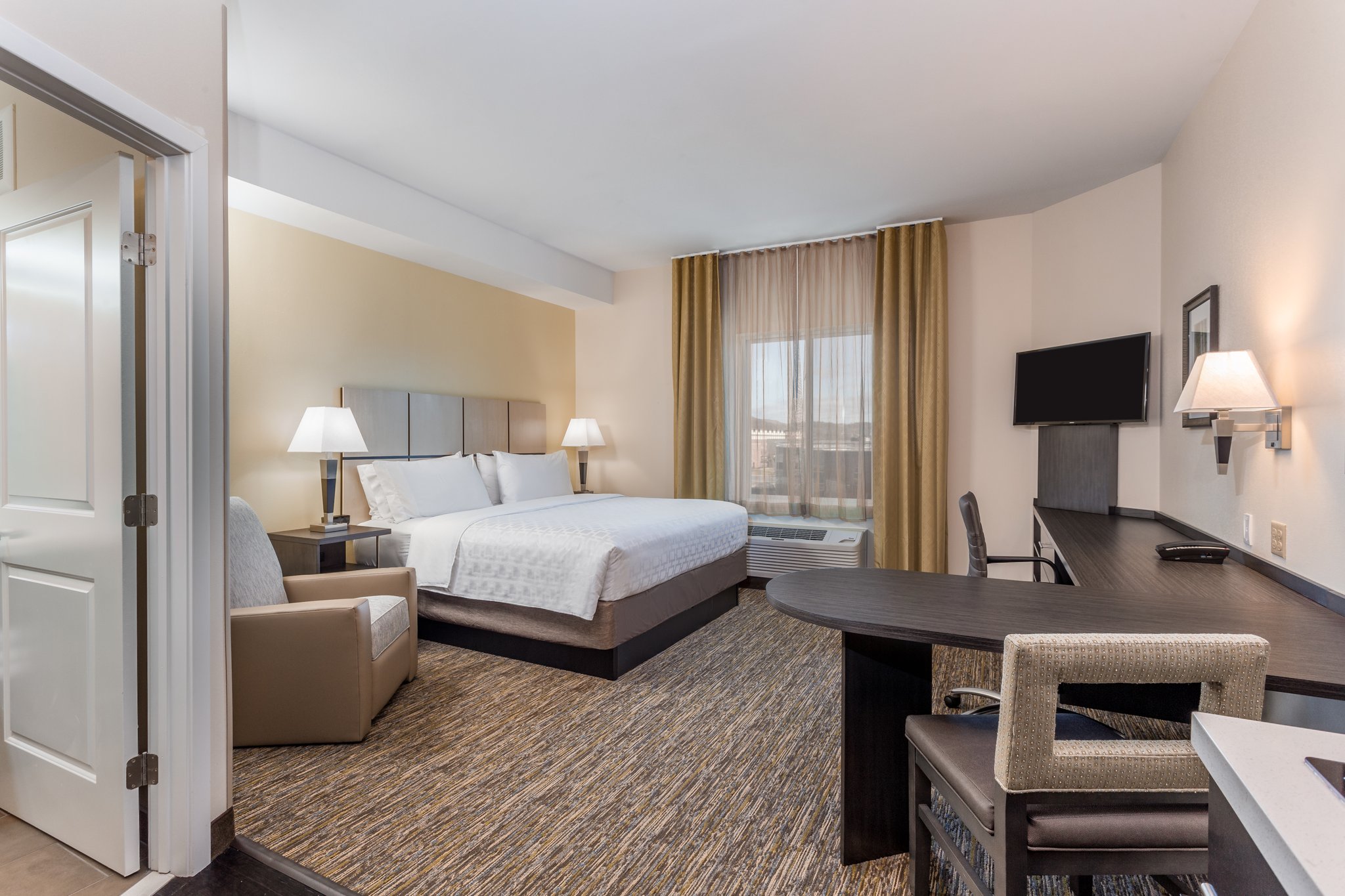 Candlewood Suites Bethlehem South by IHG Image