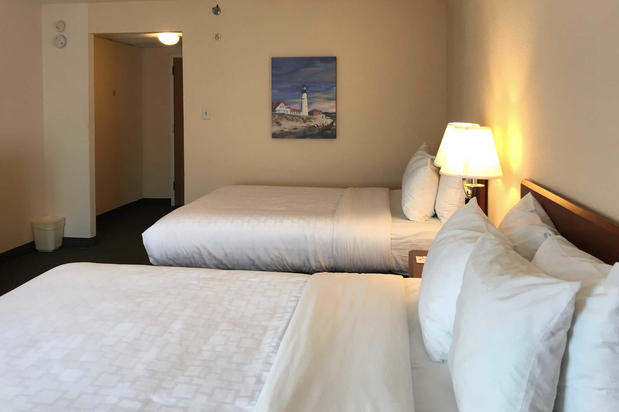 Images Clarion Hotel & Conference Center
