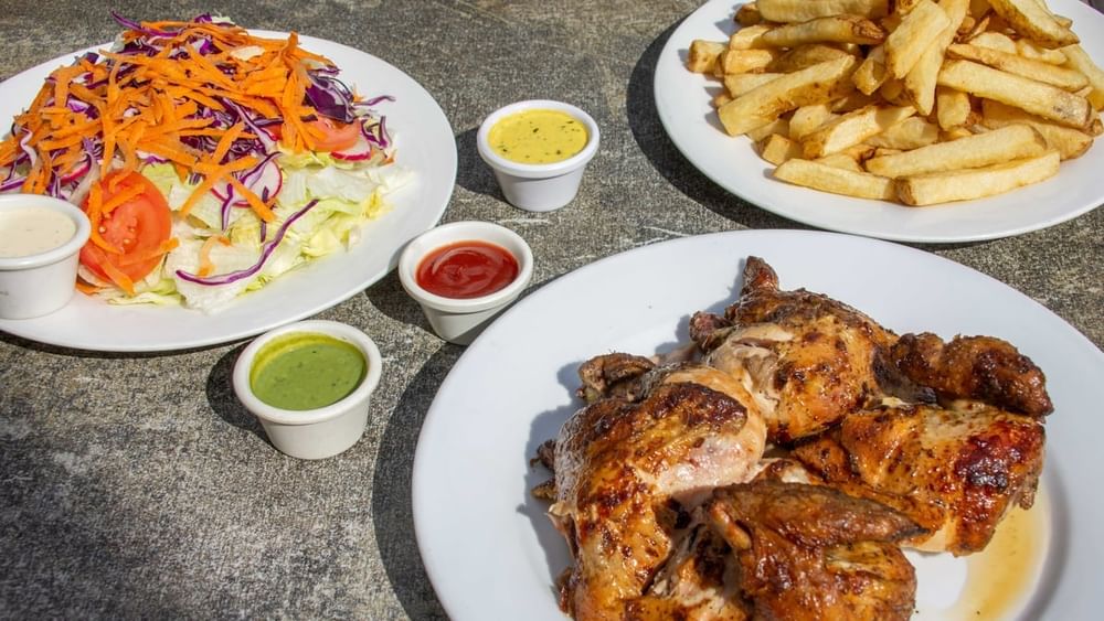 1/2 Pollo Con Dos Combinaciones