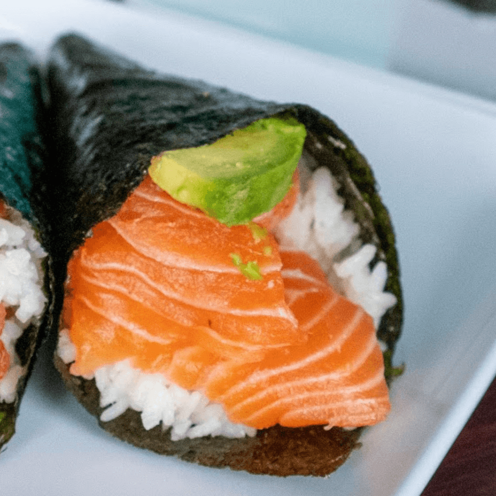 Sake Hand Roll