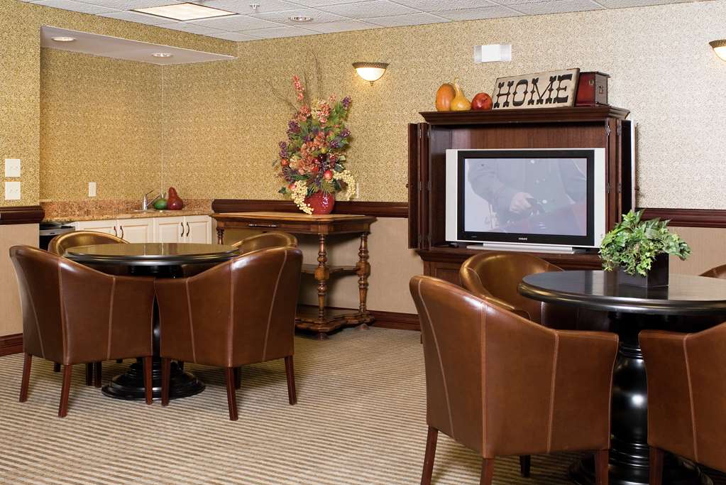 Homewood Suites by Hilton Bloomington Image