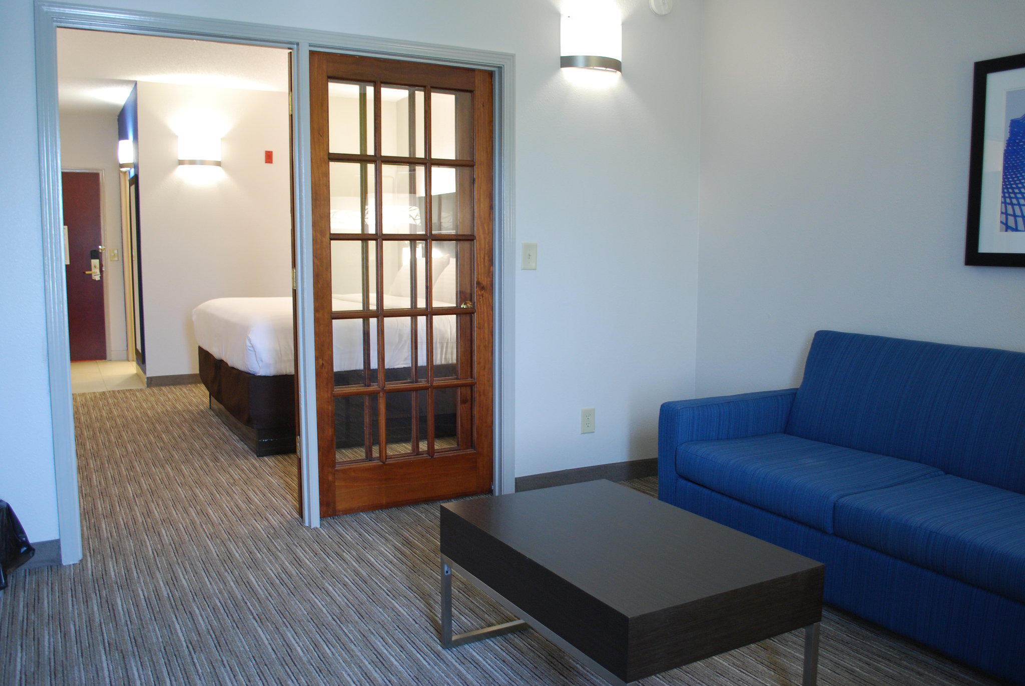 Holiday Inn Express & Suites Kingsport-Meadowview I-26 Photo