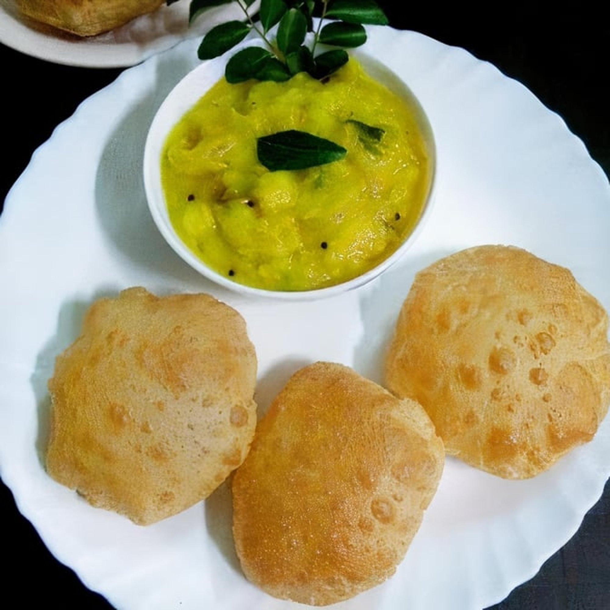 Poori Masala