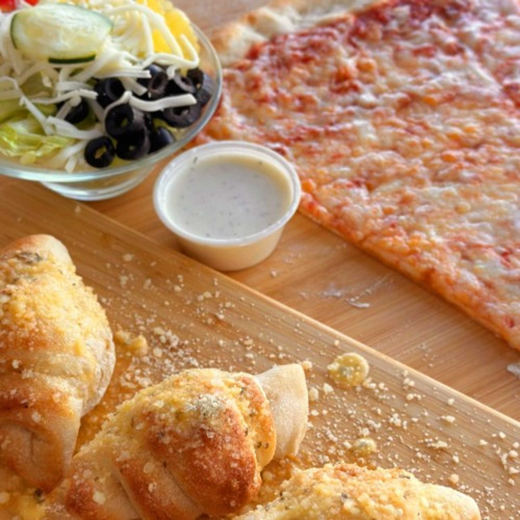 Big Cheese Slice + Side Salad