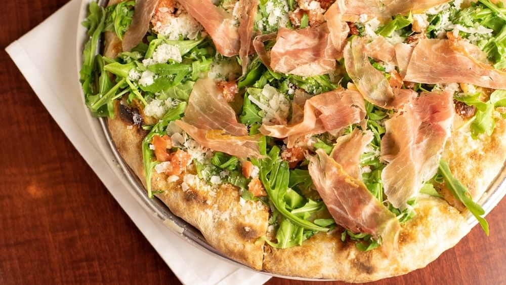 GF PROSCIUTTO ARUGULA PIZZA