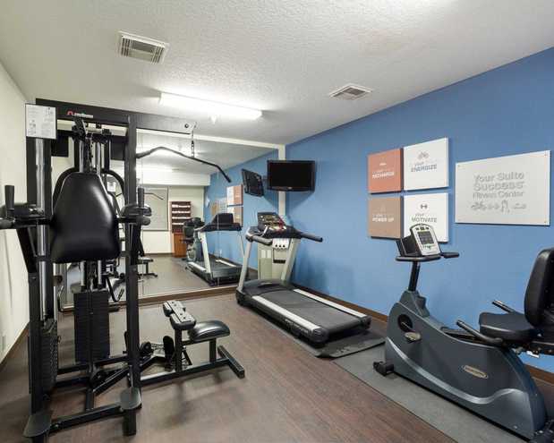Images Comfort Suites