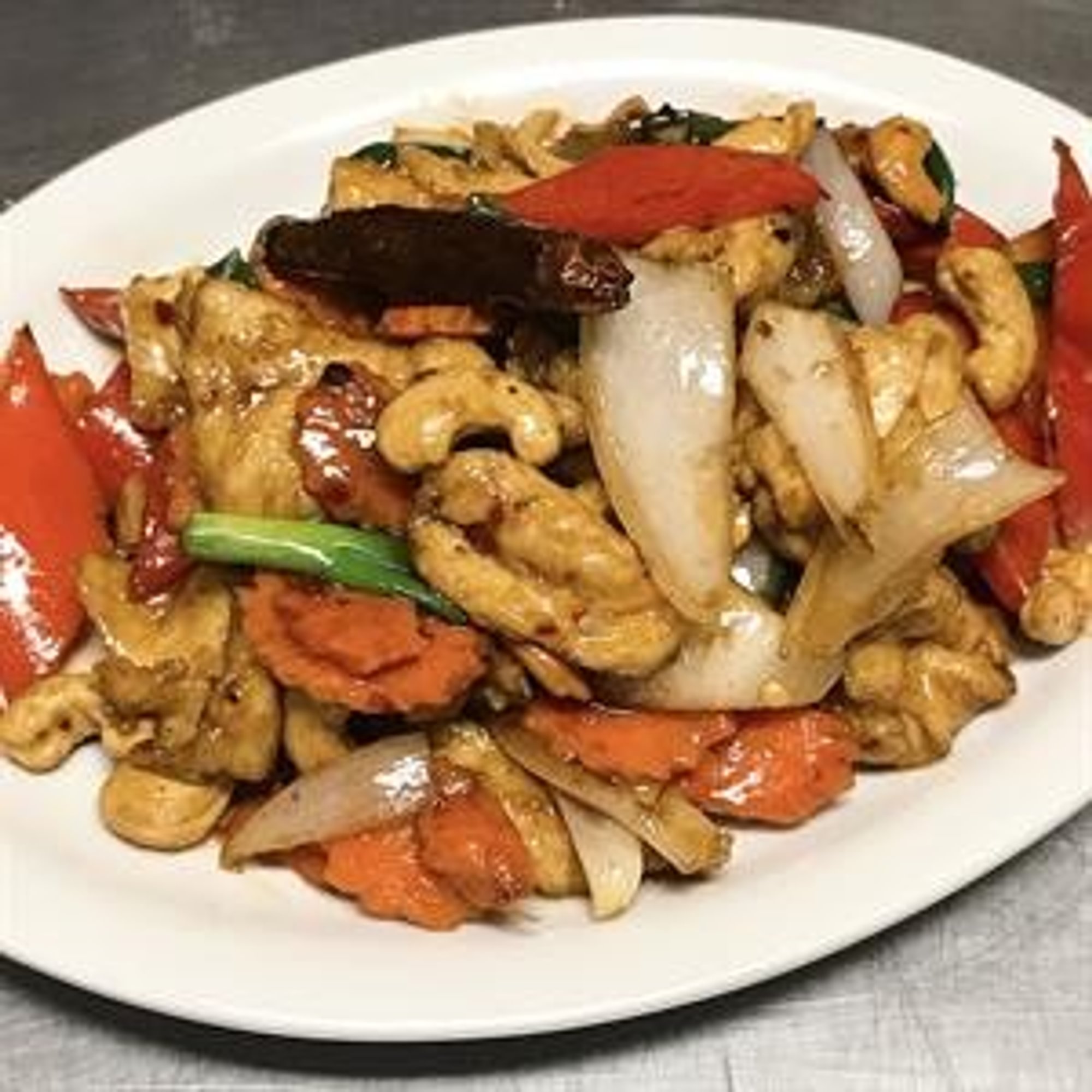 Pad Med Ma-Muang