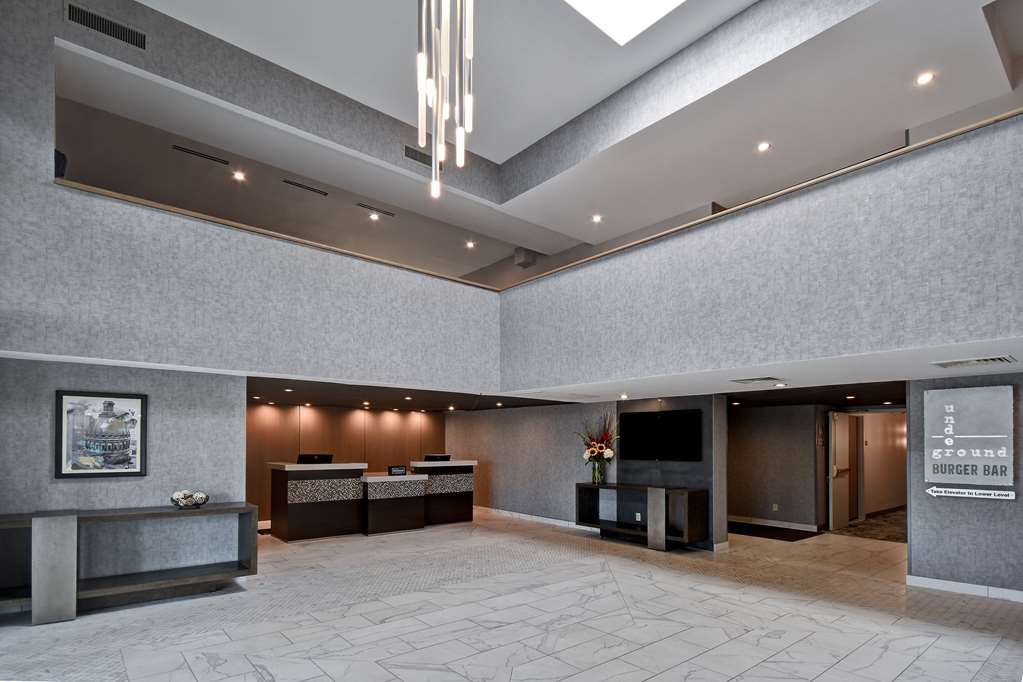 DoubleTree by Hilton St. Louis Airport Image