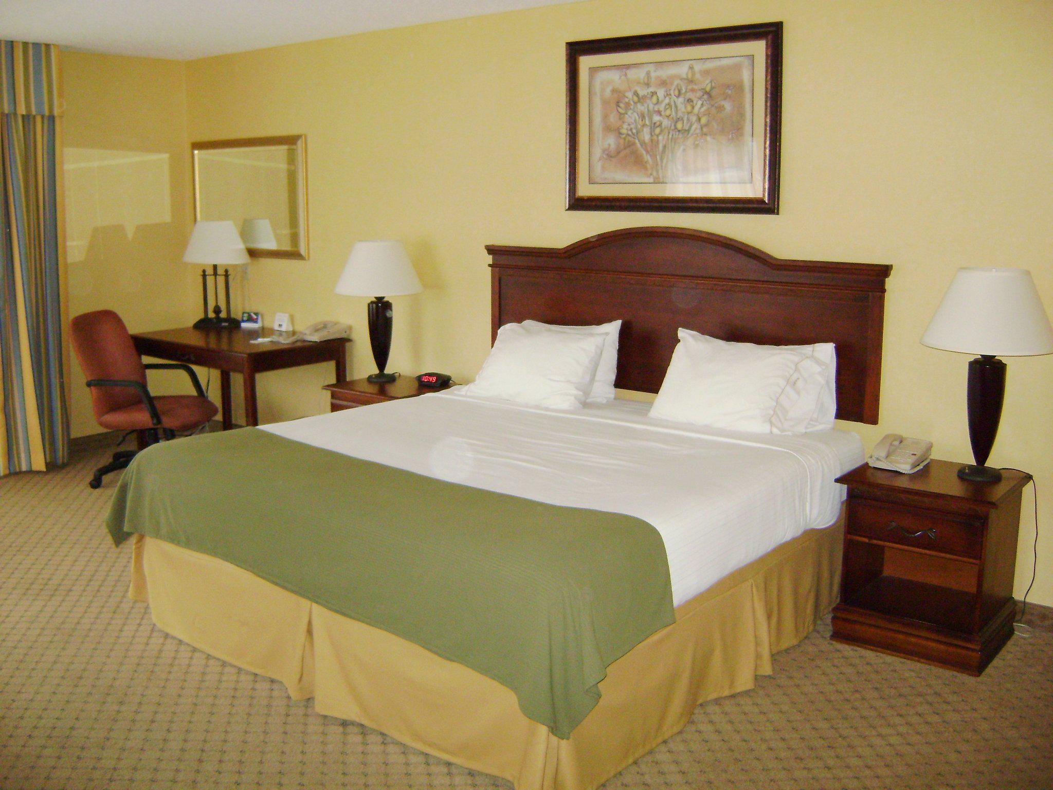 Holiday Inn Express & Suites Pikeville Photo