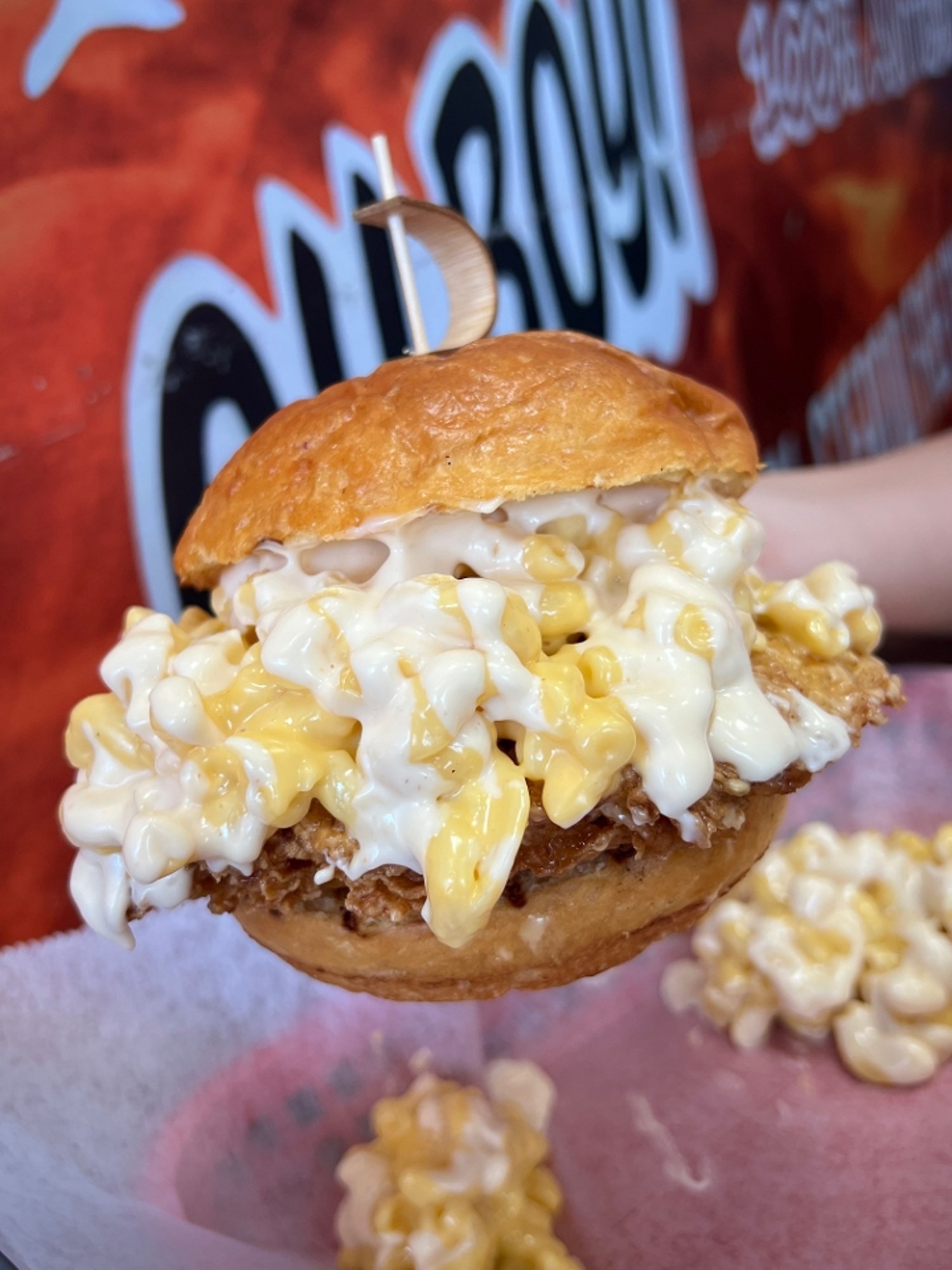 Mac N Chicky's