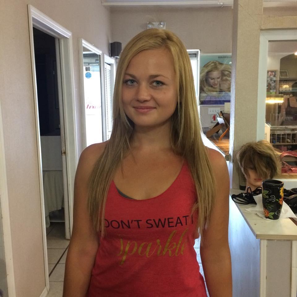 Robert James Salon Image