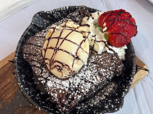 Brownie Sundae