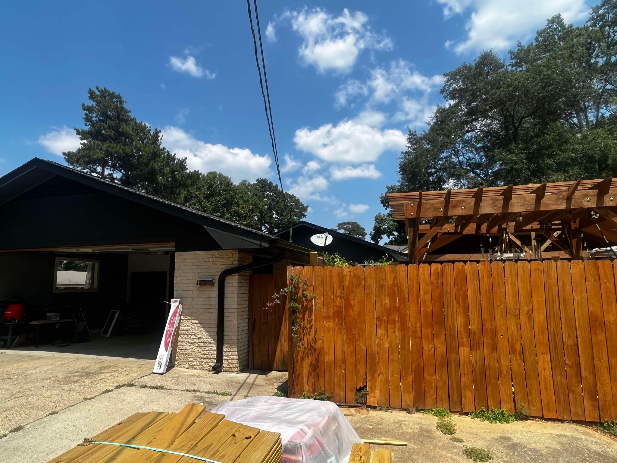 Southern Gutters LLC Image