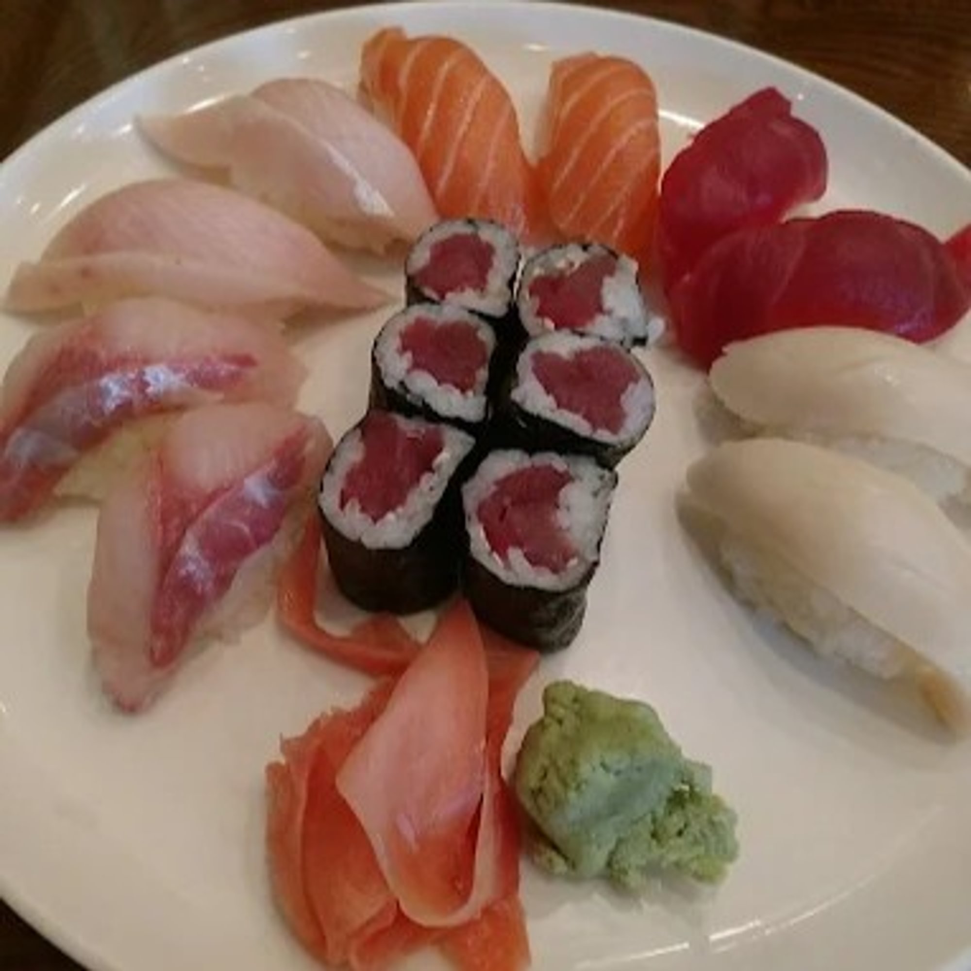 Sushi Deluxe