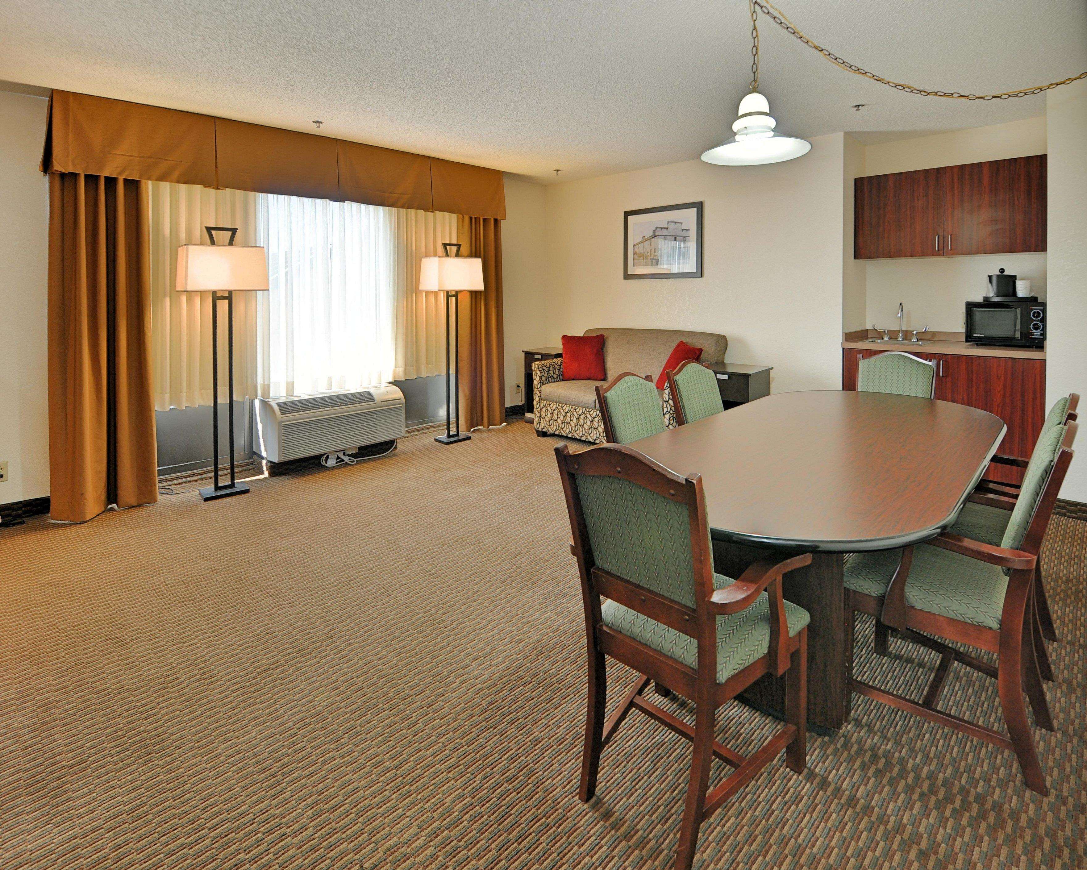 Hampton Inn Athens Photo