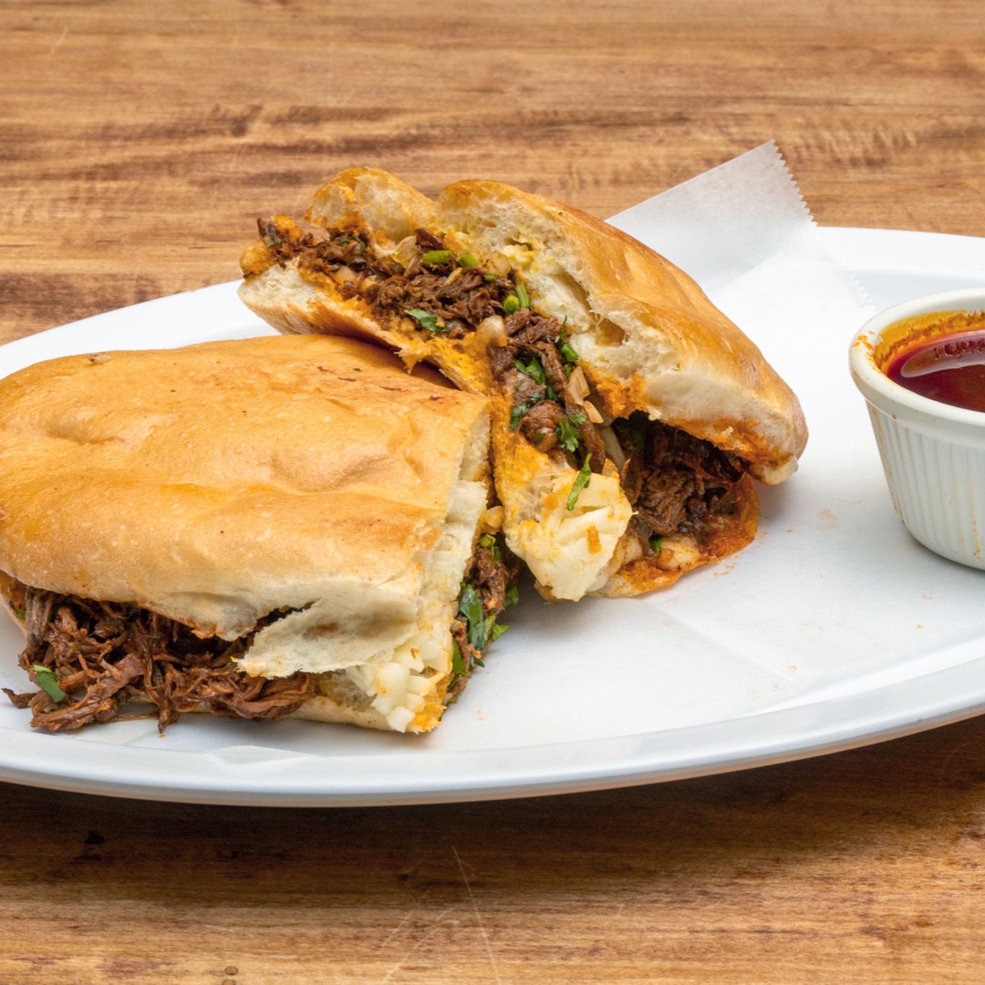 Torta de Birria
