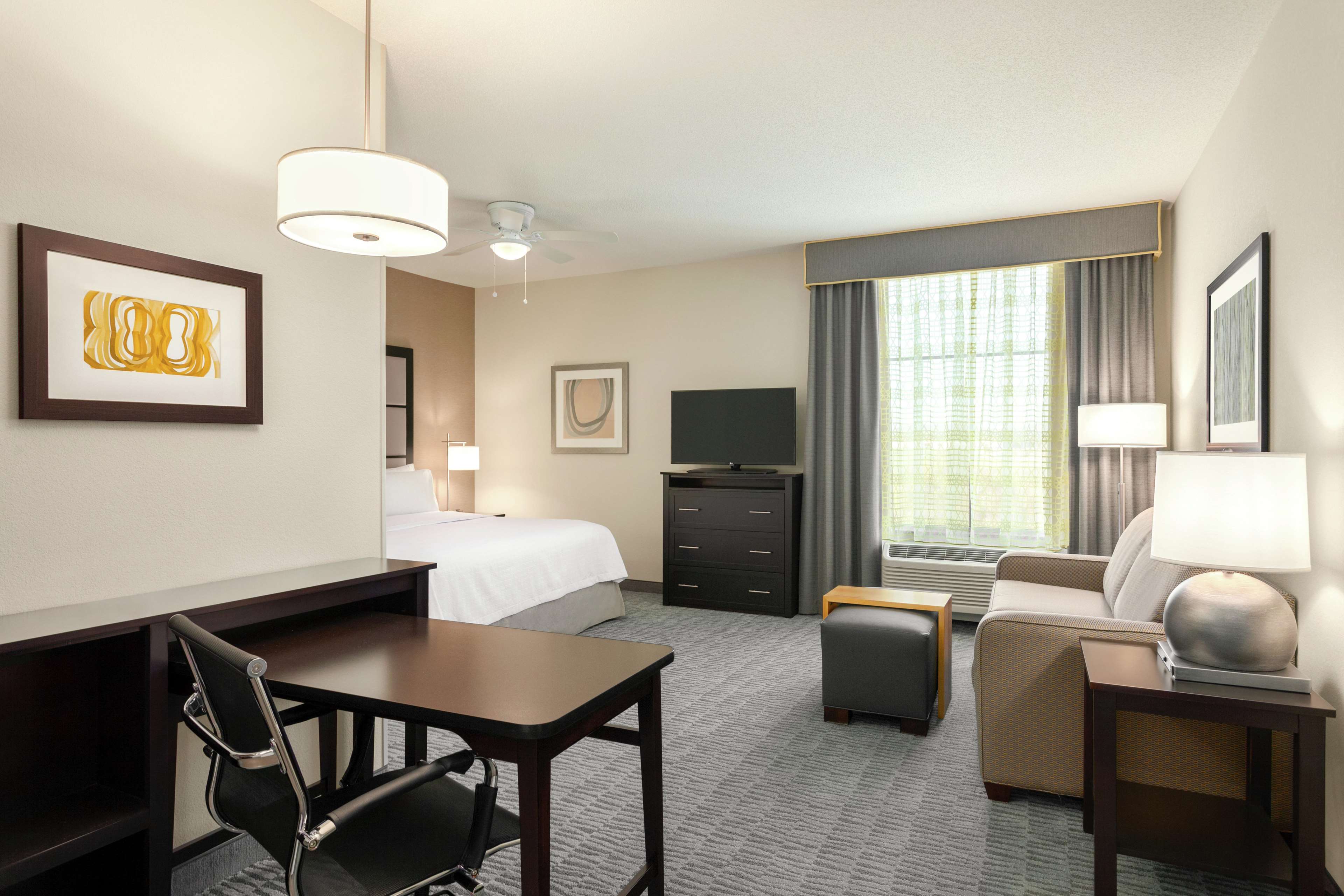 Homewood Suites by Hilton Frederick Photo