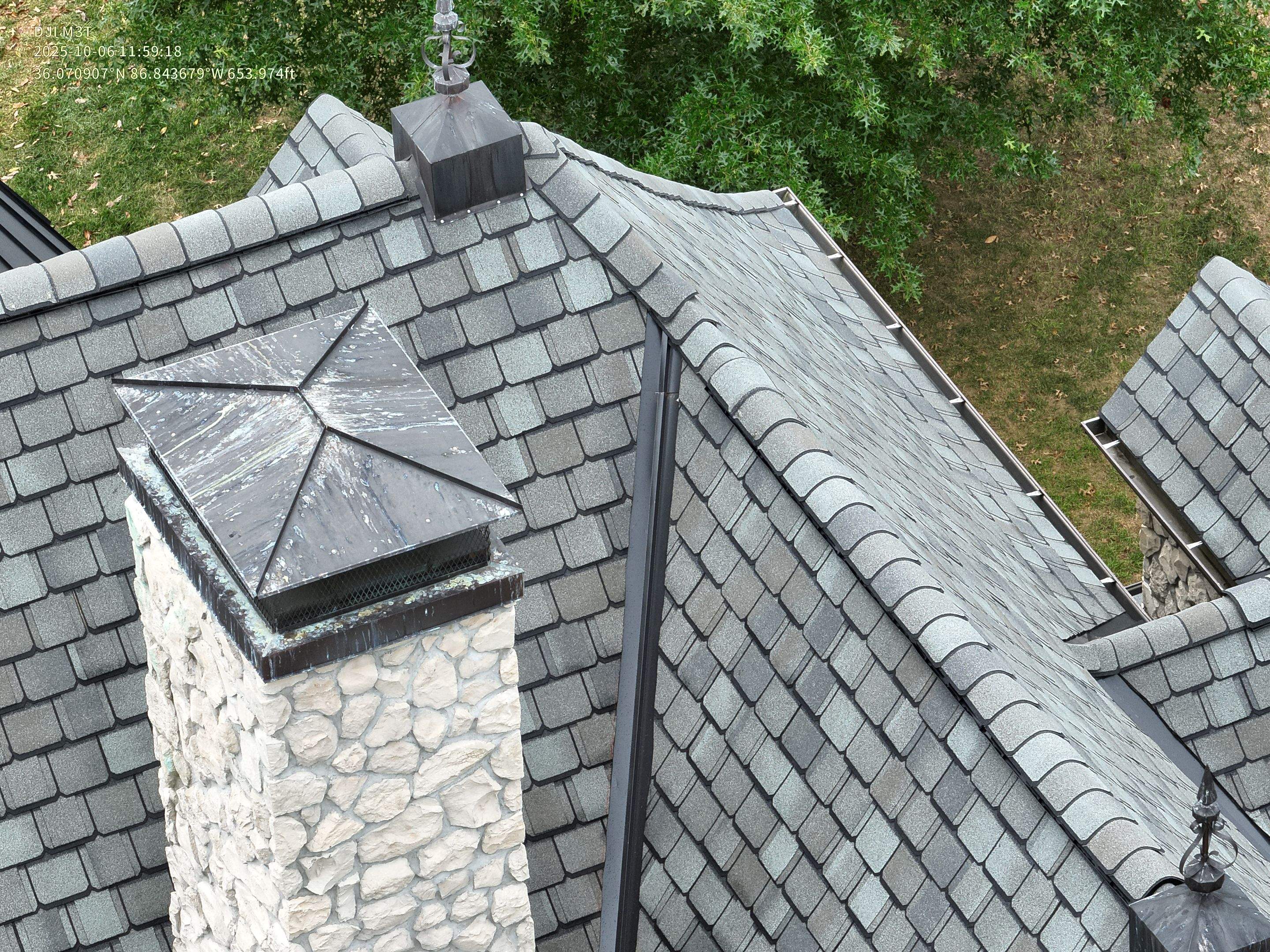 My Roofing Crew Image