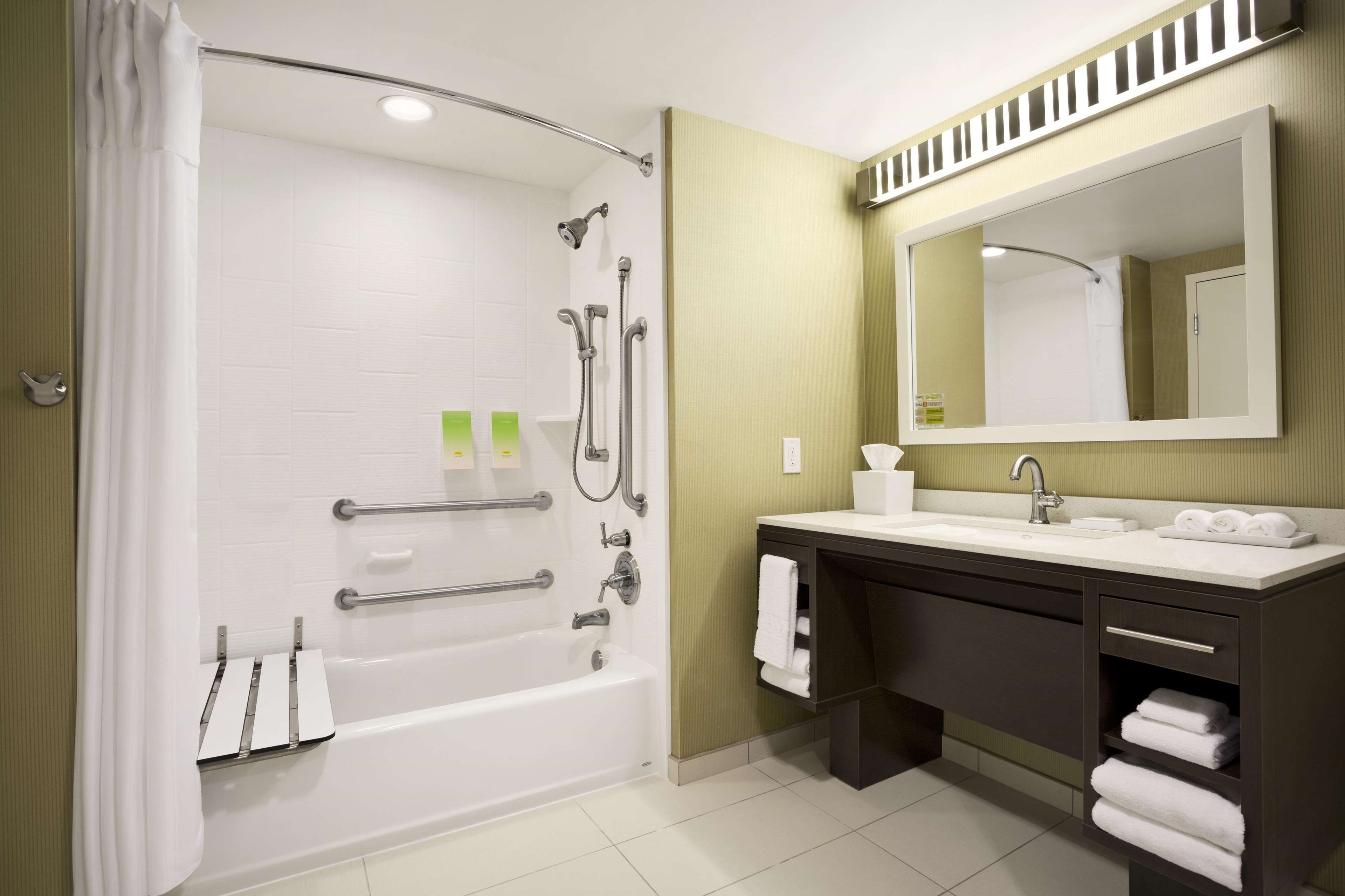 Home2 Suites by Hilton Greensboro Airport, NC Photo