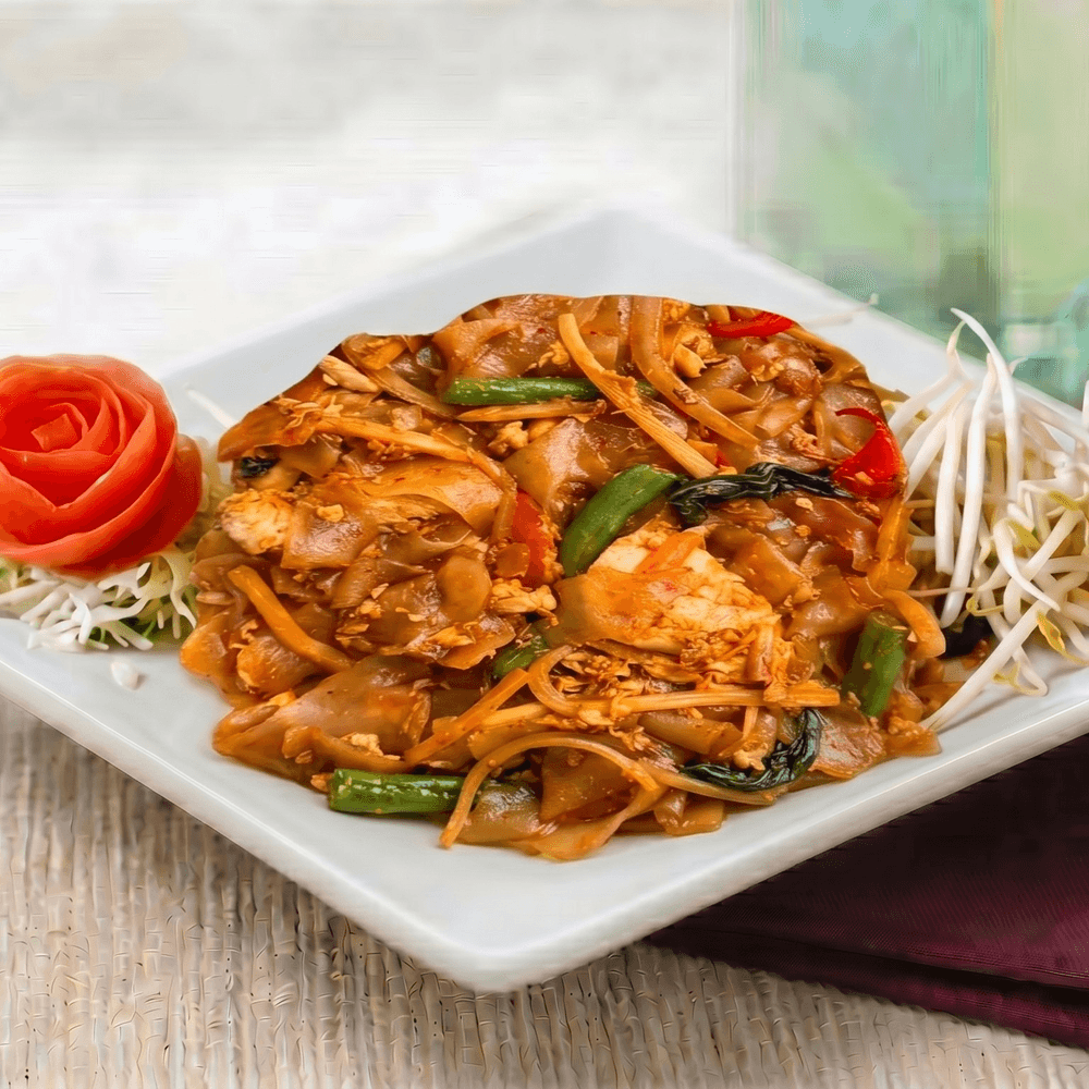(L) Drunken Noodle