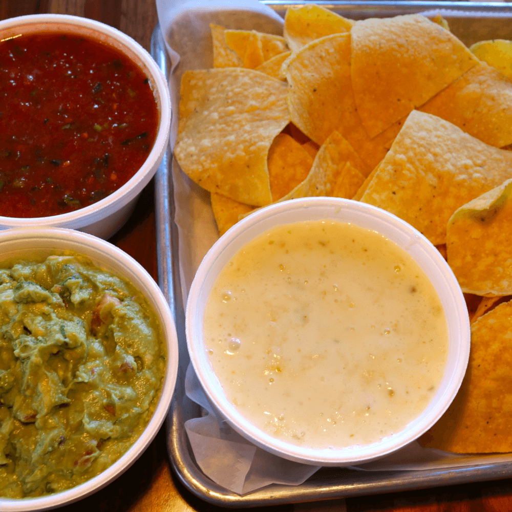Large 3 Dips and Chips