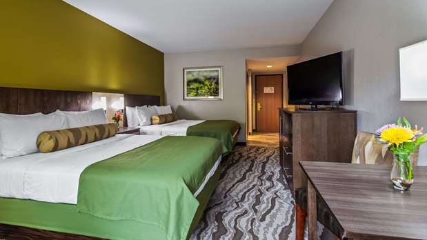 Images Best Western Plus River Escape Inn & Suites