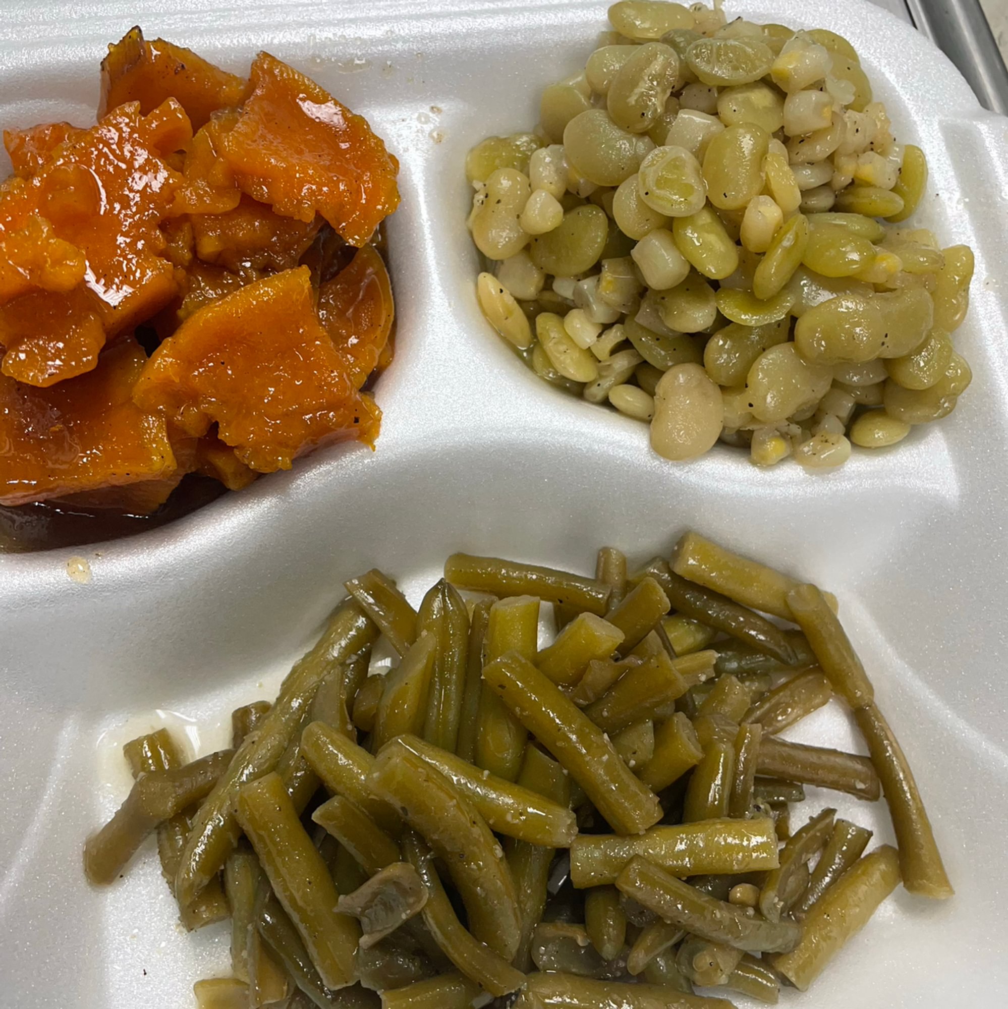 Vegetable Plate with Bread
