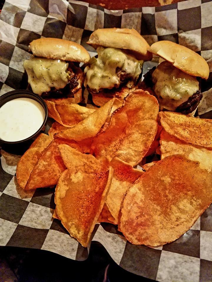 The Bunganut Pig Bar &amp; Restaurant Logo