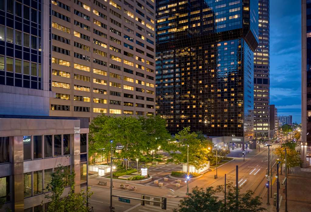 Hilton Denver City Center Image