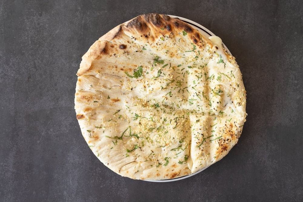 Garlic Cheese Naan